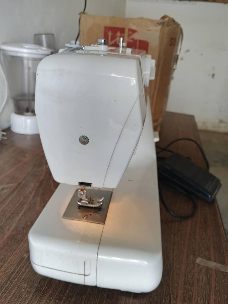 Singer Electric 3