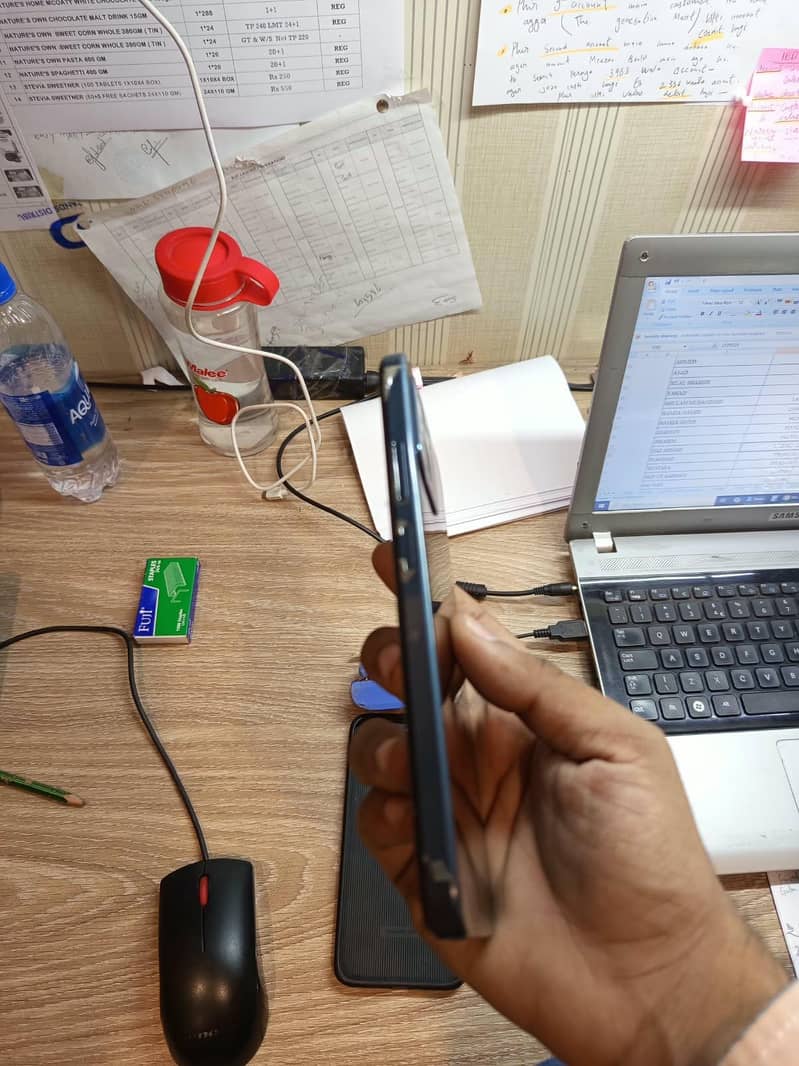OPPO A6 0