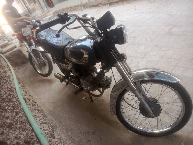 super star 2004 2005 model 2