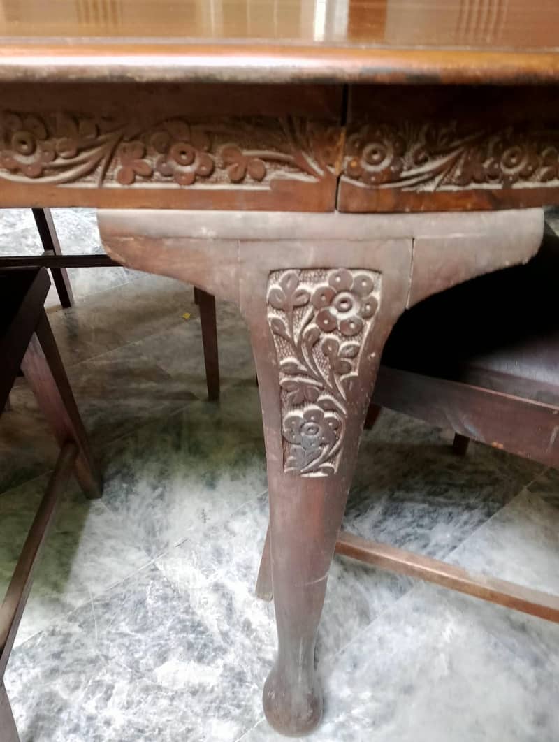 Solid wood chinoiti table (read description) 5