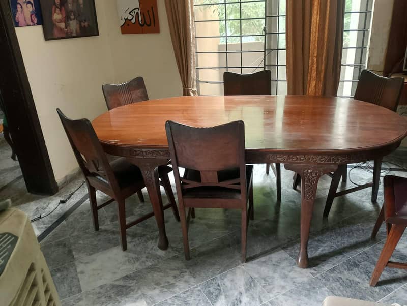 Solid wood chinoiti table (read description) 9