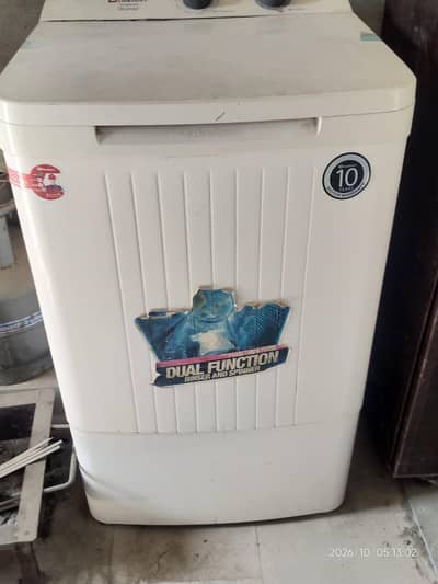 super Asia washing machine and Dawlance dryer for sale