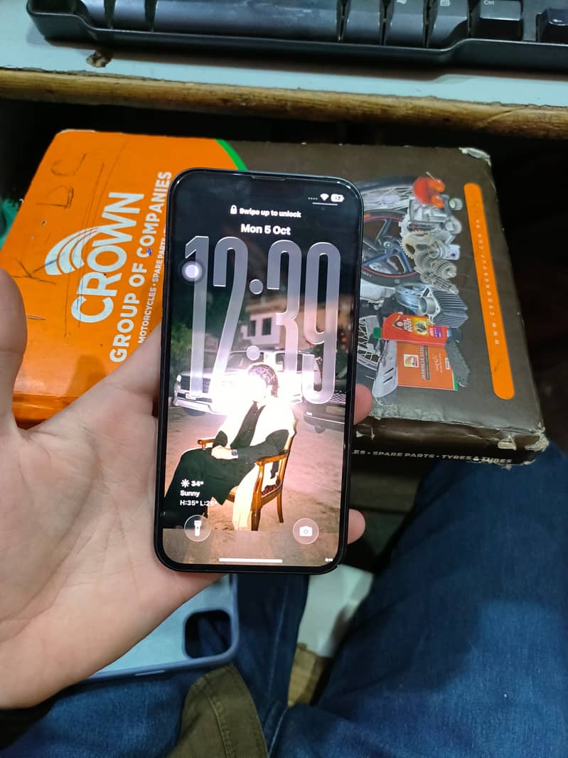 Apple iPhone 13 3