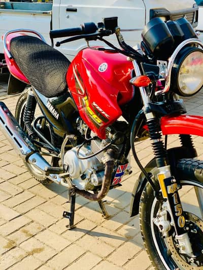 Yamaha ybr 125g