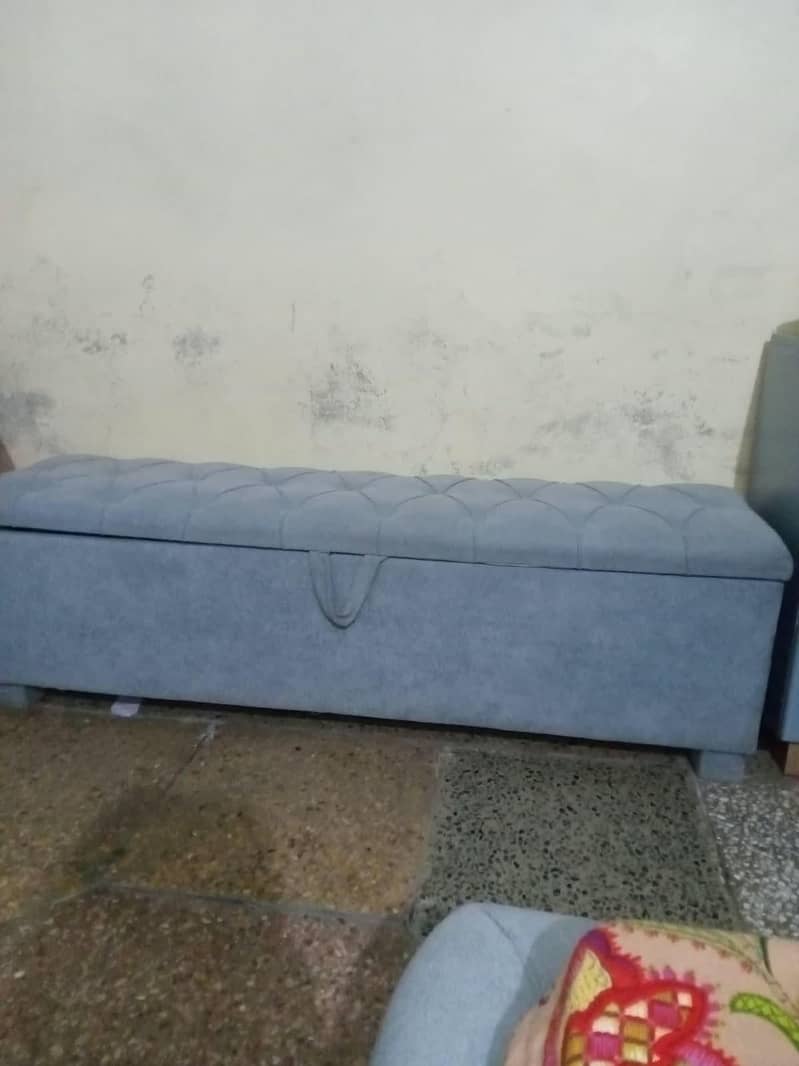 Bed in good condition 6