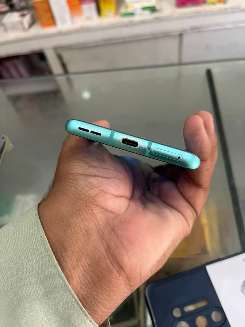 one plus 8pro 3