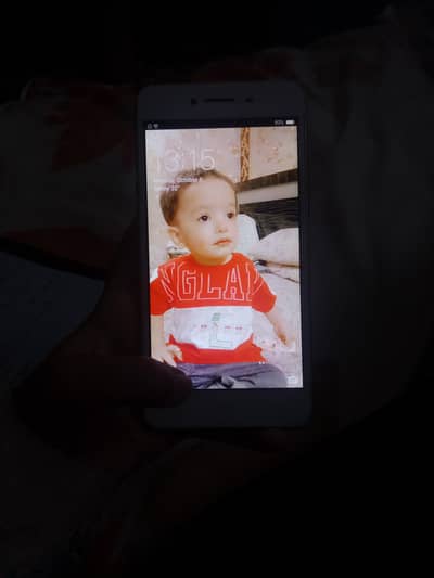 OPPO A37
