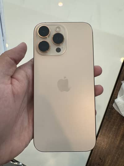 Apple iPhone 16 Pro Max