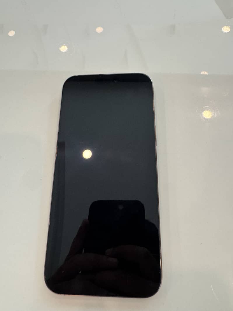 Apple iPhone 16 Pro Max 5