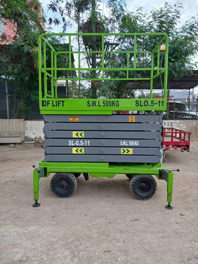 42 Ft Scissor Lift On Rent | Daily & Monthly Basis in all Pakistan