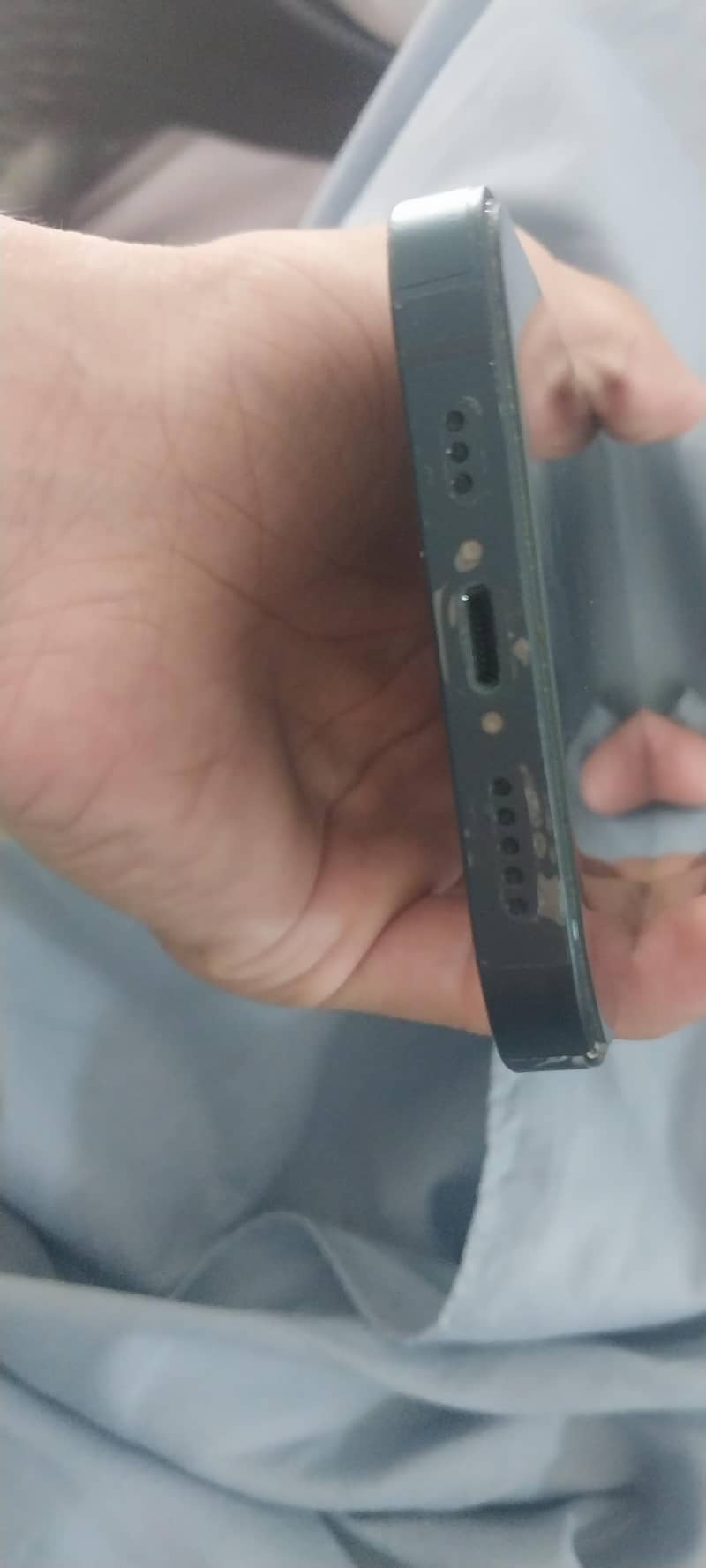 Apple iPhone 13jv 1