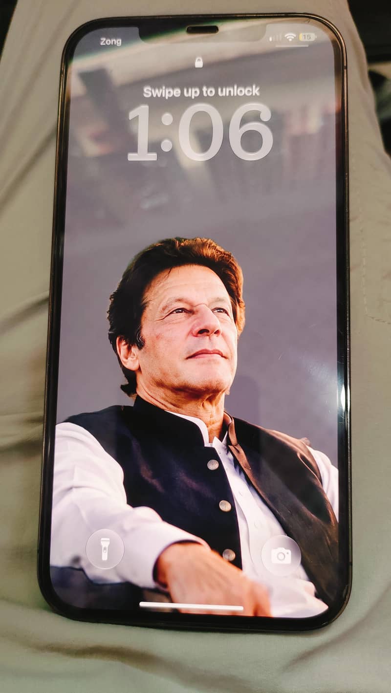 Apple iPhone 12 Pro Max 3
