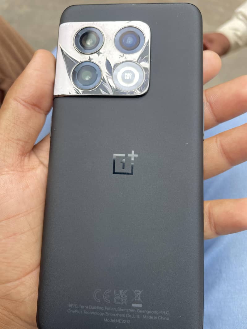 One Plus 10 Pro 1