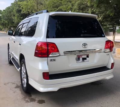 Toyota Land Cruiser 2013/2019 1st owner self import