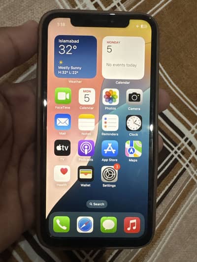 Apple iPhone XS factory unlocked