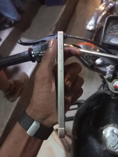 Apple iPhone 12 official PTA exchange possible