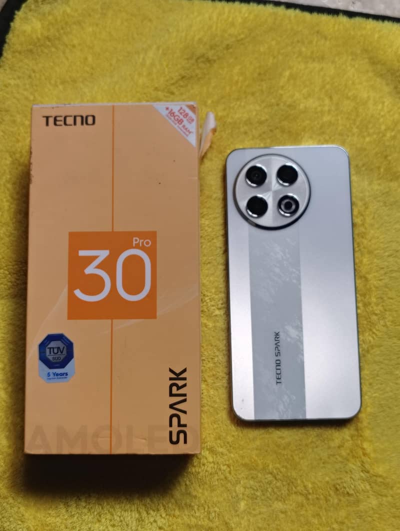 Tecno SPARK 30 Pro 0