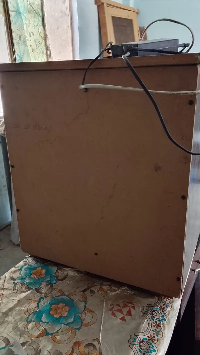 Incubator — photo 3