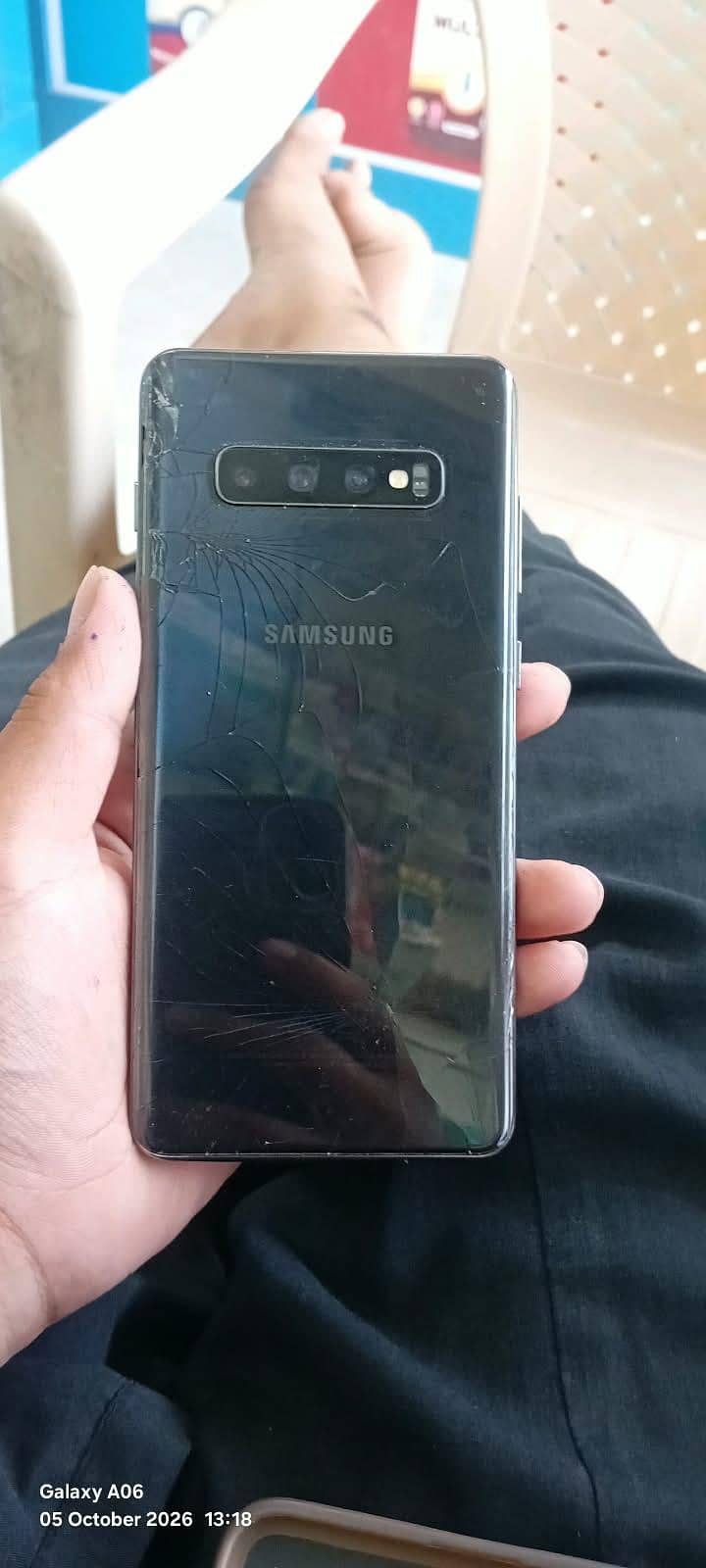Samsung Mobile S10 Plus 1