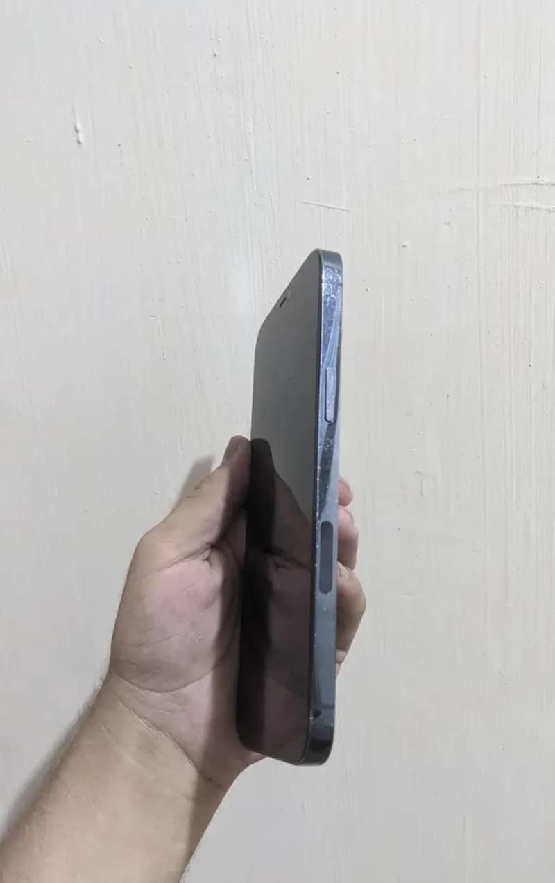 Apple iPhone 12 Pro Max 8