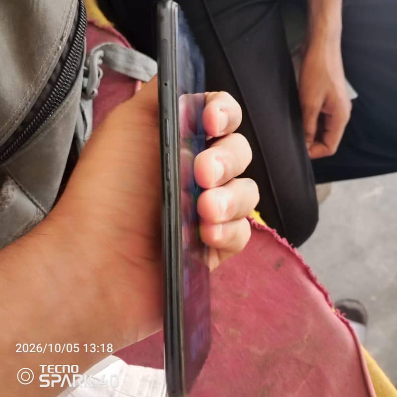 OPPO A54 4
