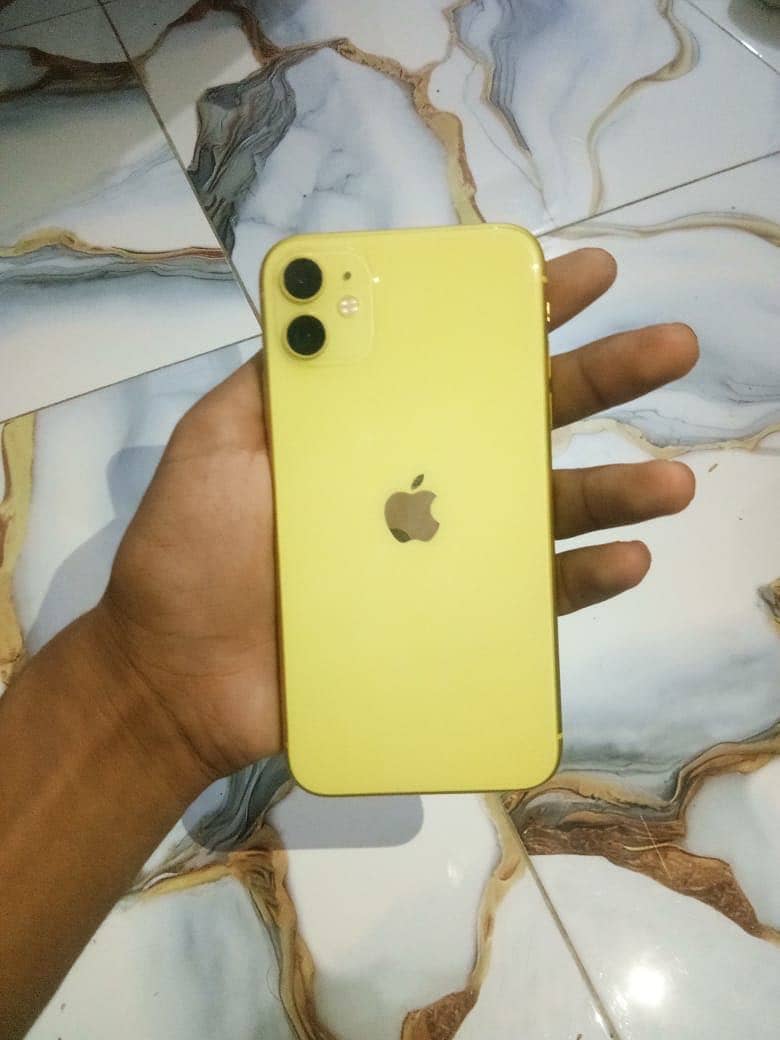 Apple iPhone 11 2