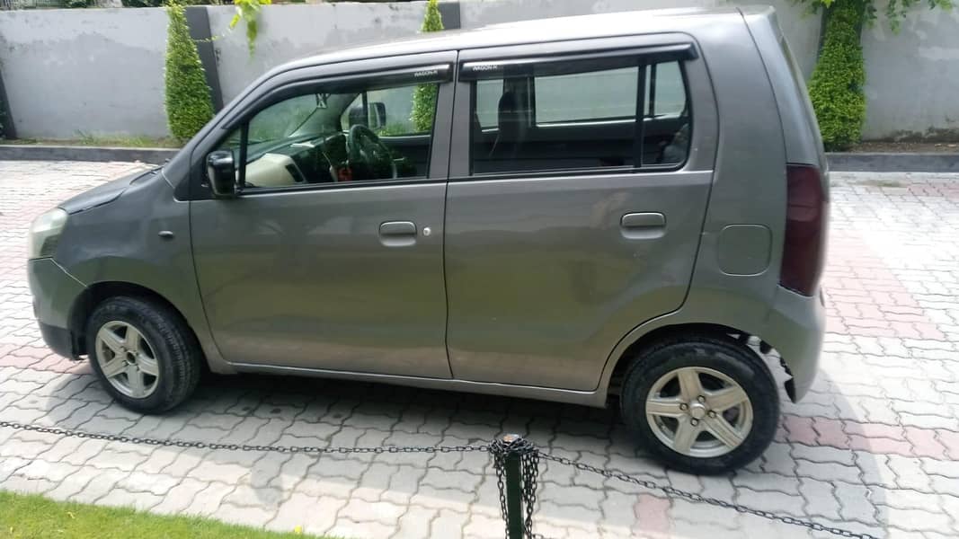 Suzuki Wagon R 2016 6