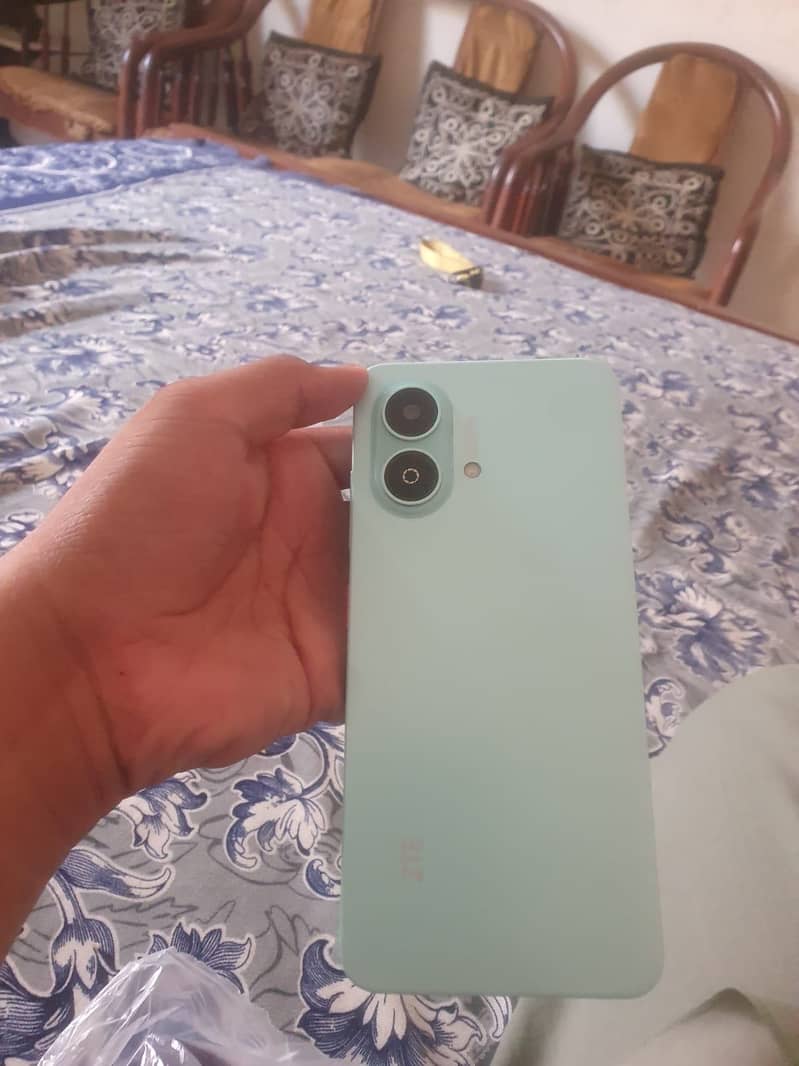 Zte Blade A35e 4