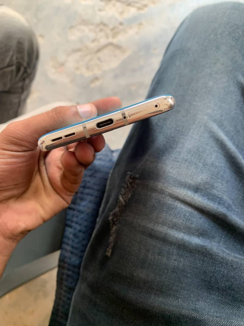 One Plus 8 5