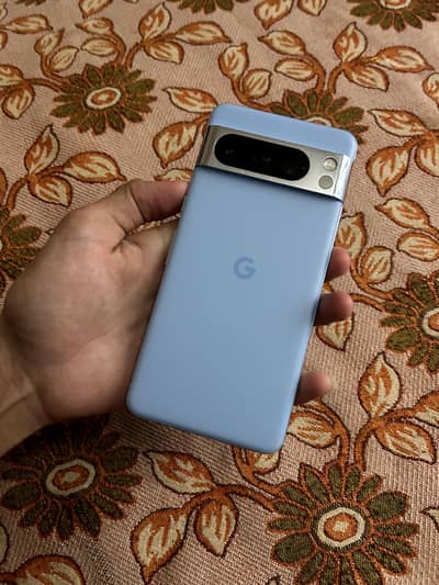 Google Pixel 8 Pro