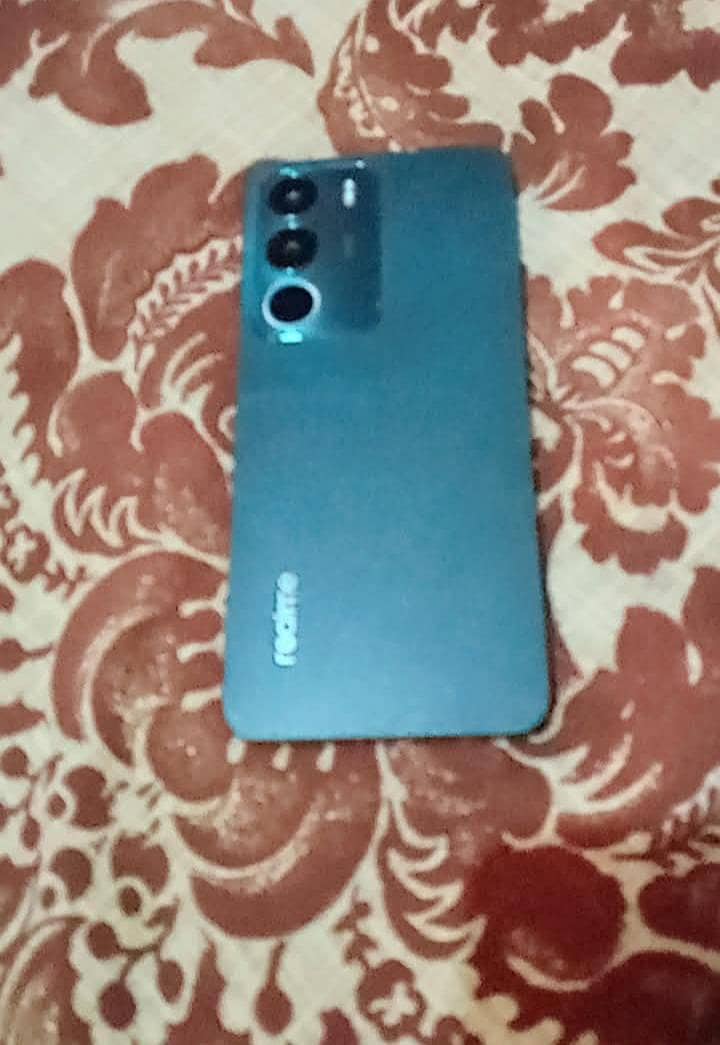 Realme C71 1