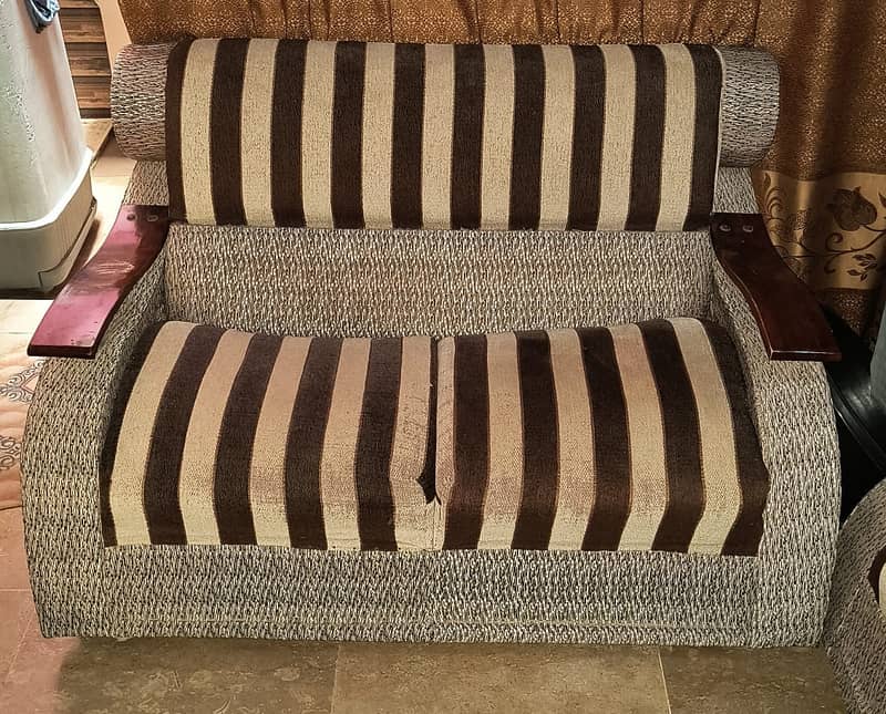 Sofa set 7 seater 2