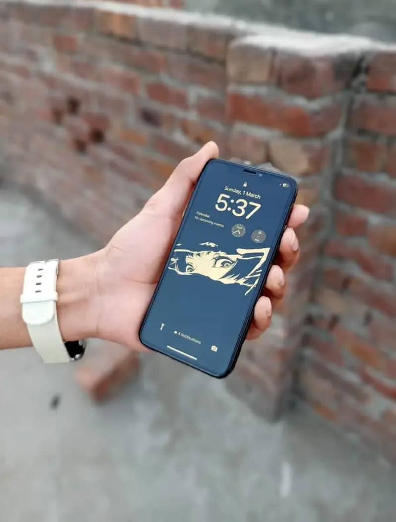 Apple iPhone X 4