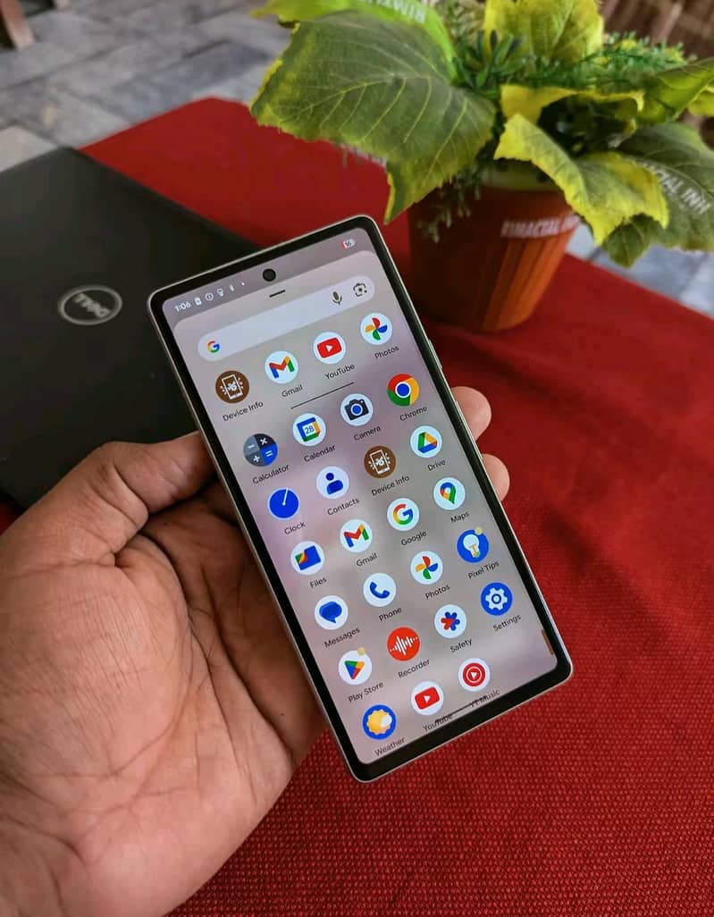 Google Pixel 7a 5