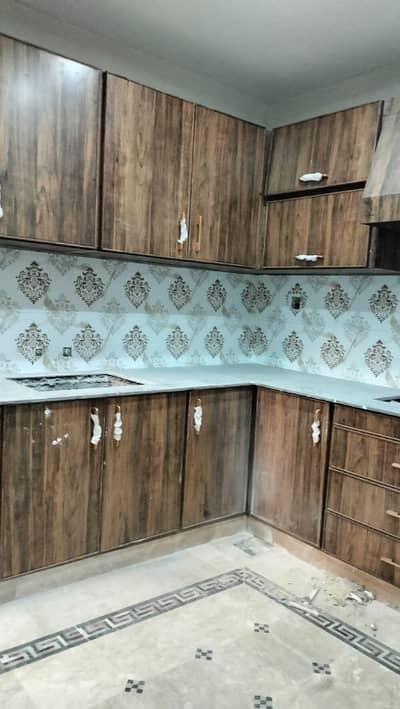 4 Marla flat for rent imperial home paragon city