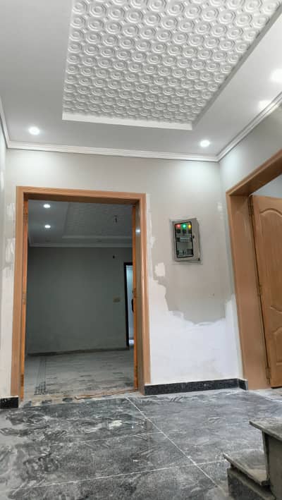 4 Marla flat for rent imperial home paragon city