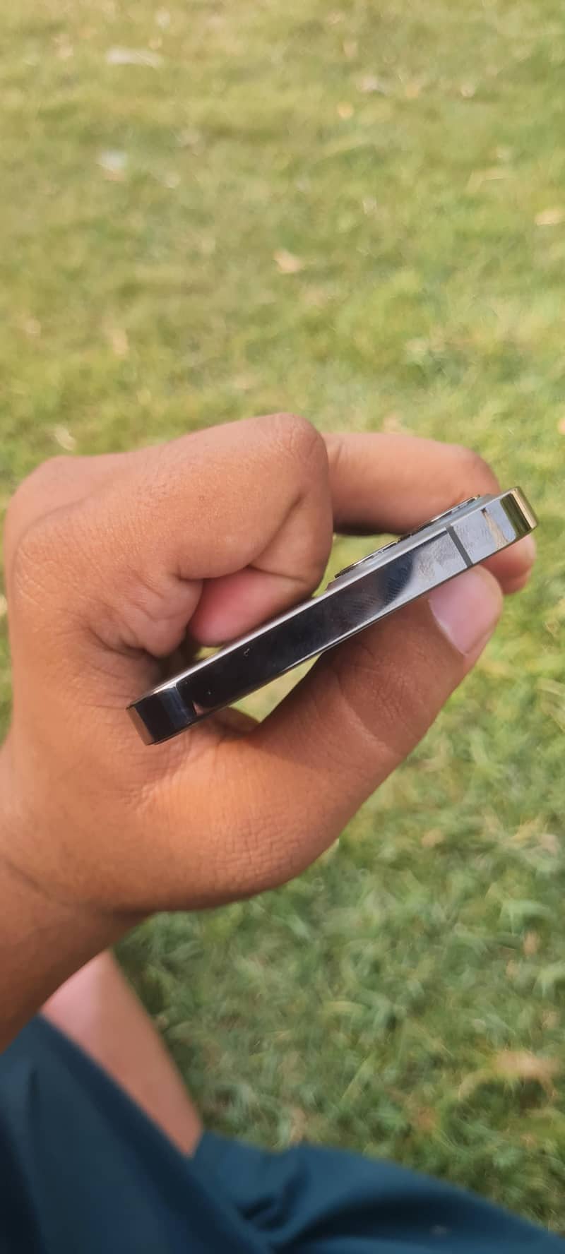 Apple iPhone 12 Pro 1