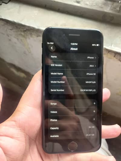Apple iPhone SE