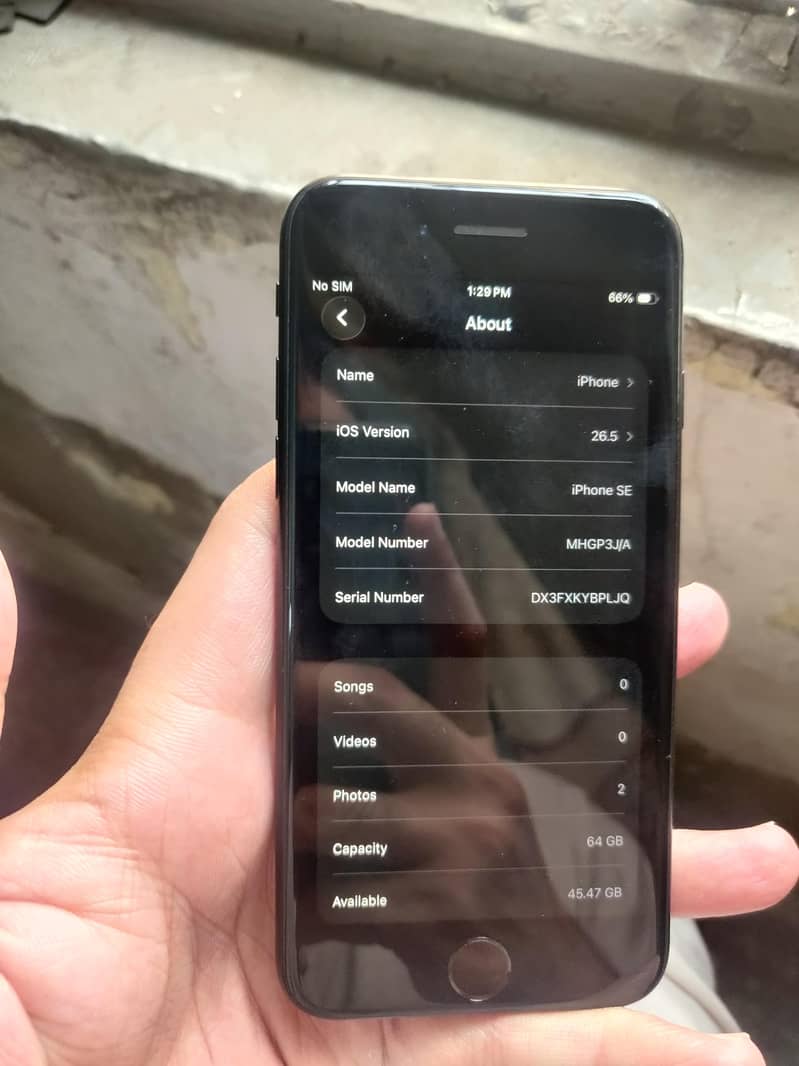 Apple iPhone SE 0