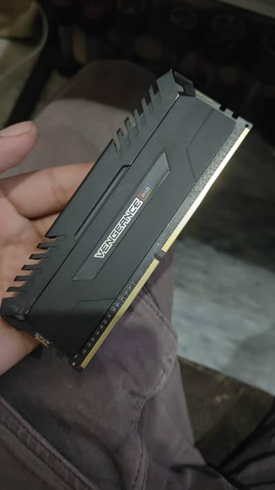 Corsair vengeance RGB ddr4