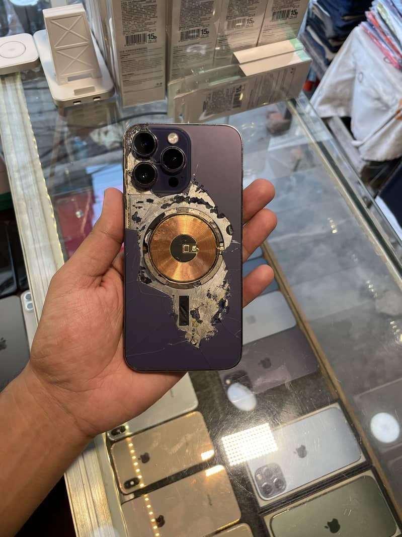 Apple iPhone 14 Pro Max 7