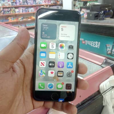 Apple iPhone 7 pta approved hi no open batrry halt 79hi only phone