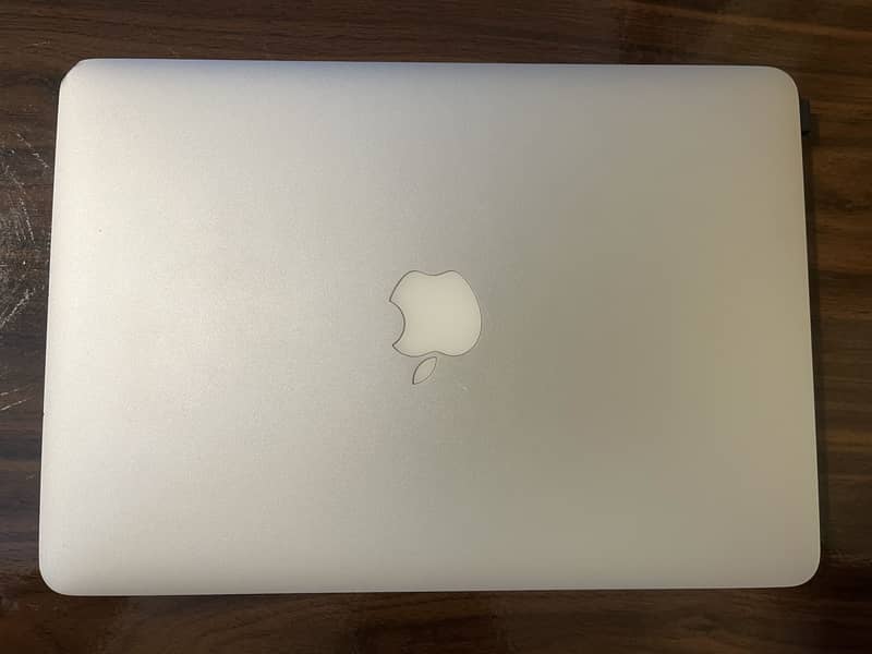 MacBook Pro (14) 4