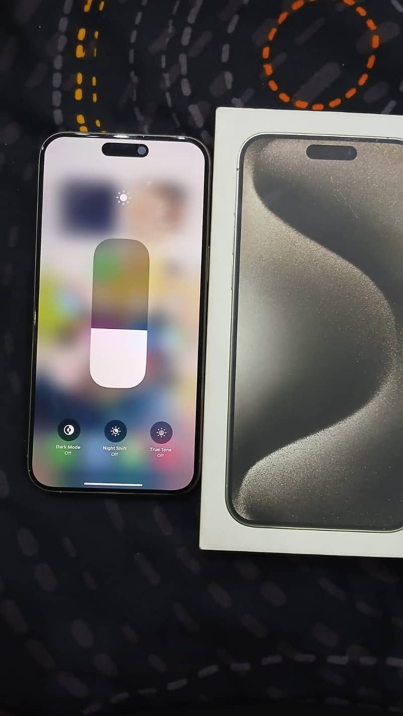 Iphone 15 pro max 0