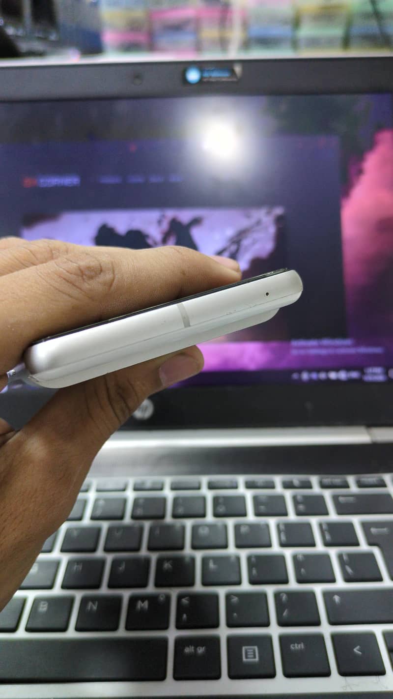 Google Pixel 7 5