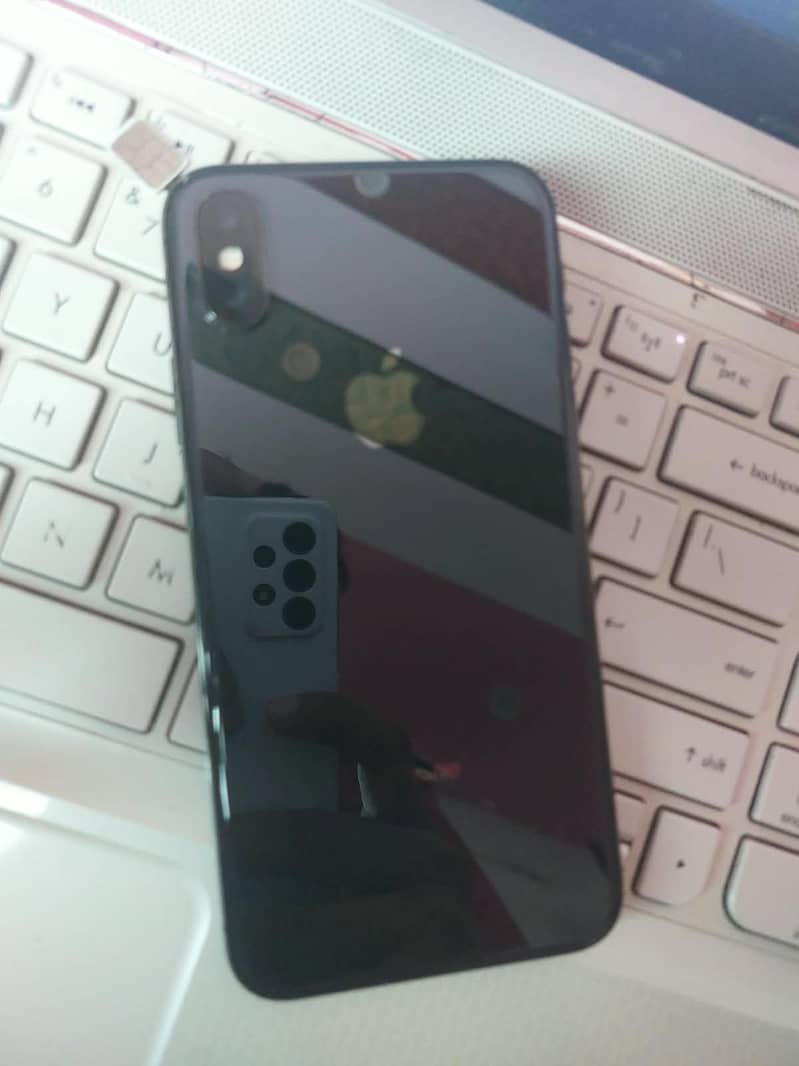 Apple iPhone X 1