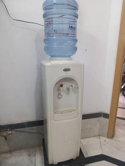 Important Water Dispenser (Clover) | No Fault . . Made in Korea