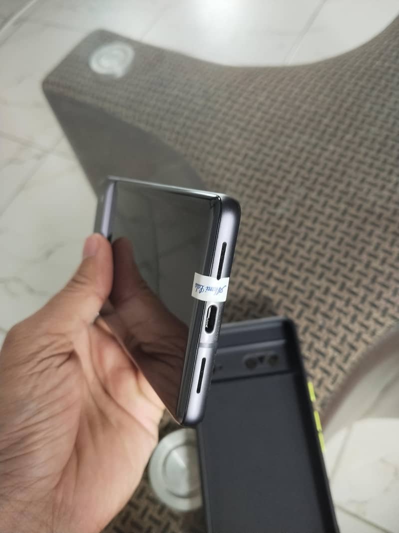 Google pixel 7 3