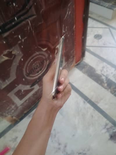 Apple iPhone XS