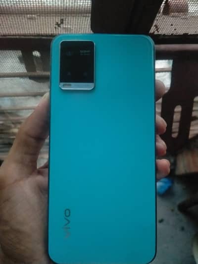 Vivo Y33s